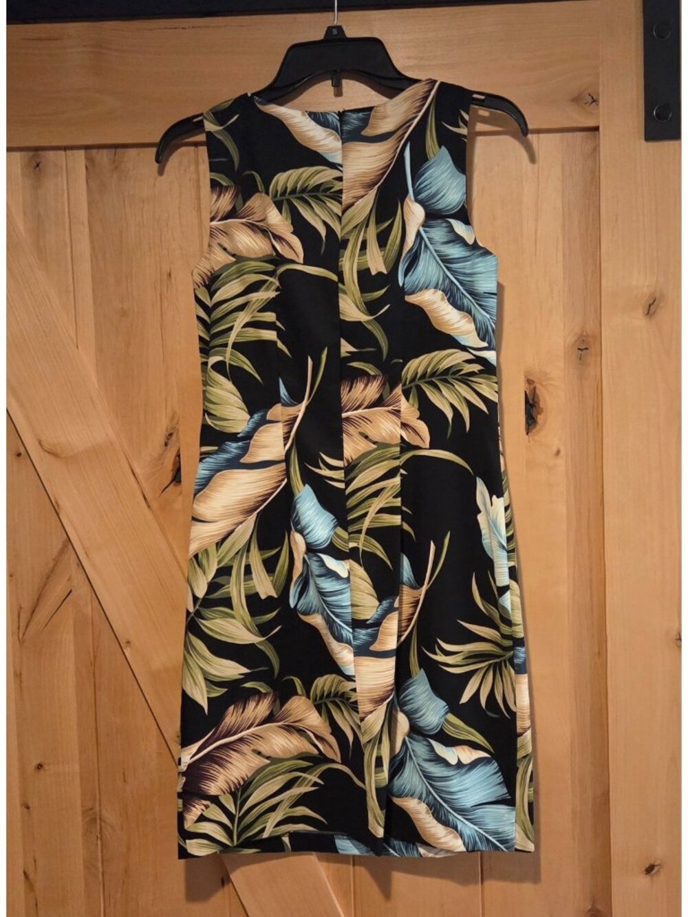 AGB Dress Floral Aloha Hawaii Midi Sleeveless Size 6 Black Blue Green Zip - Picture 2 of 13